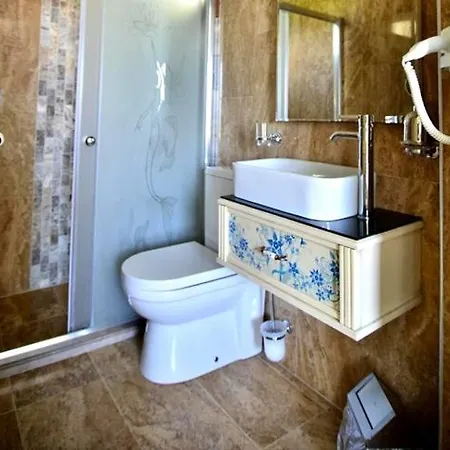 Ayvalik Cunda Paradise Hotel * Cunda